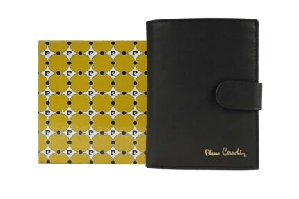 Tilak28 331A Portafogli Uomo Modello Verticale Con Bottone Portadocumenti Con Retina E Portamonete Logo In Metallo Pierre Cardin